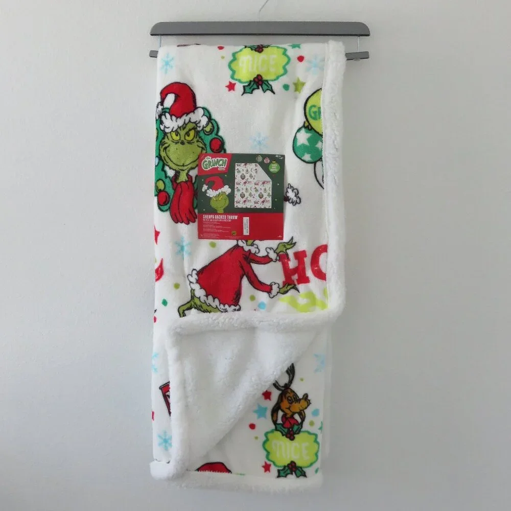 The Grinch Christmas Sherpa Backed Throw Blanket 50